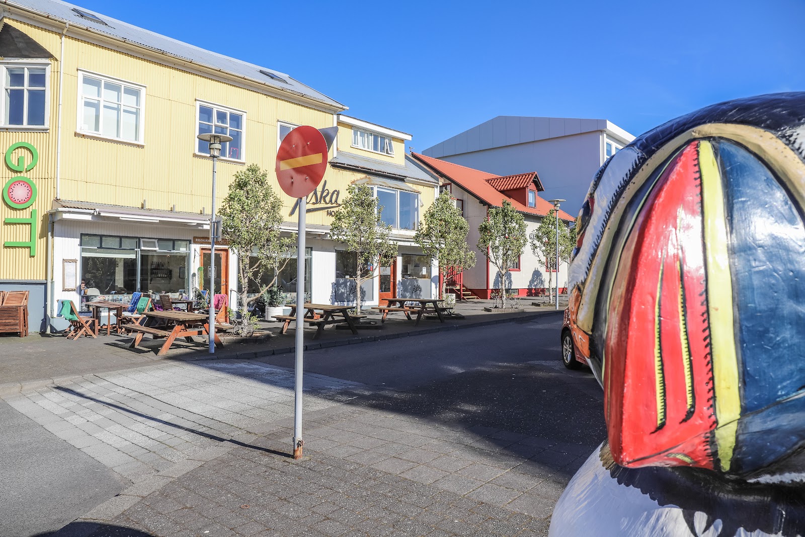Lava Guesthouse