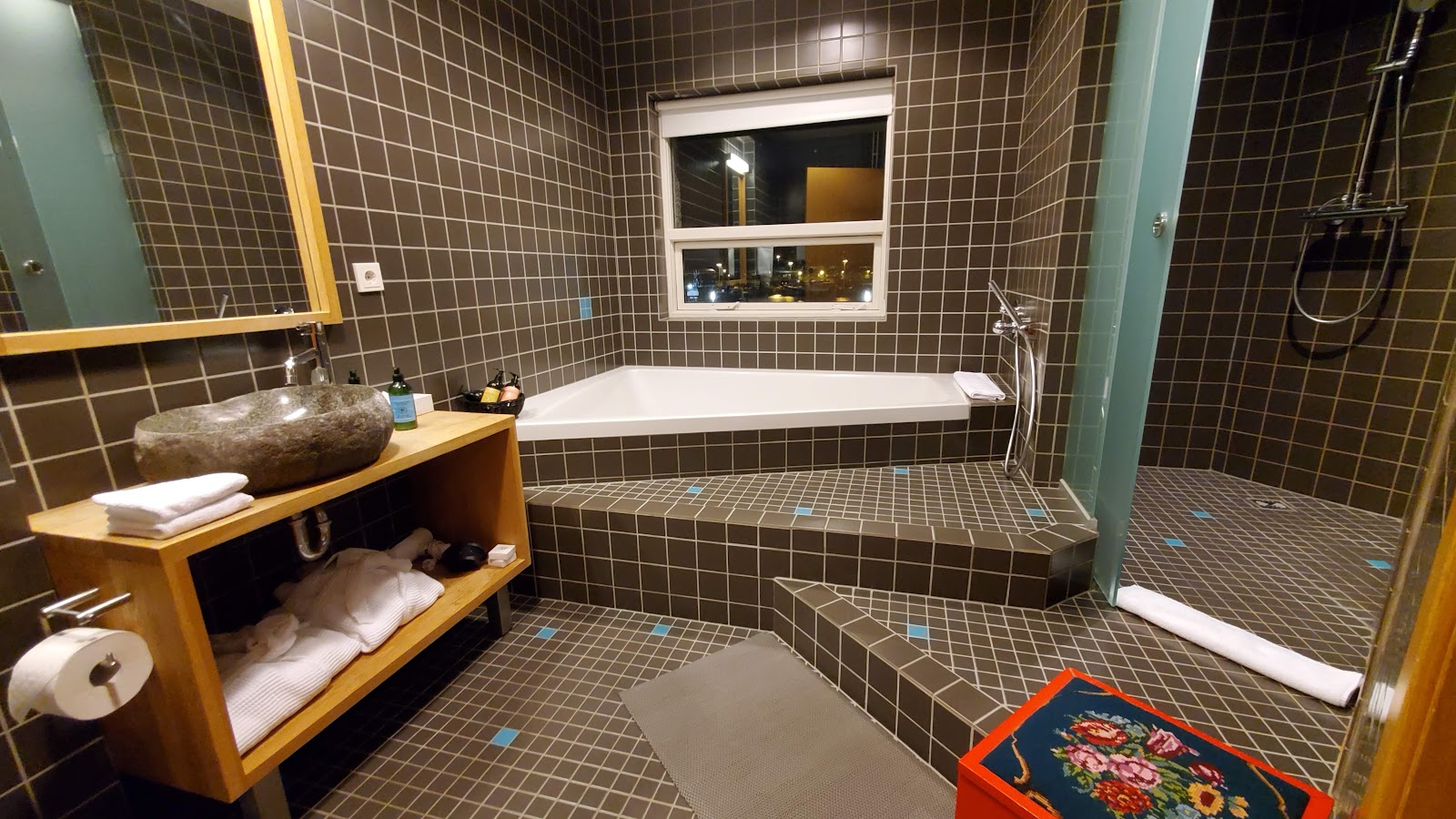 Reykjavík Marina - Berjaya Iceland Hotels 4