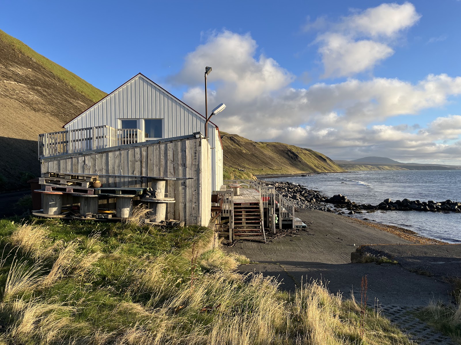Tjörneshöfn (Tungulending Guesthouse)