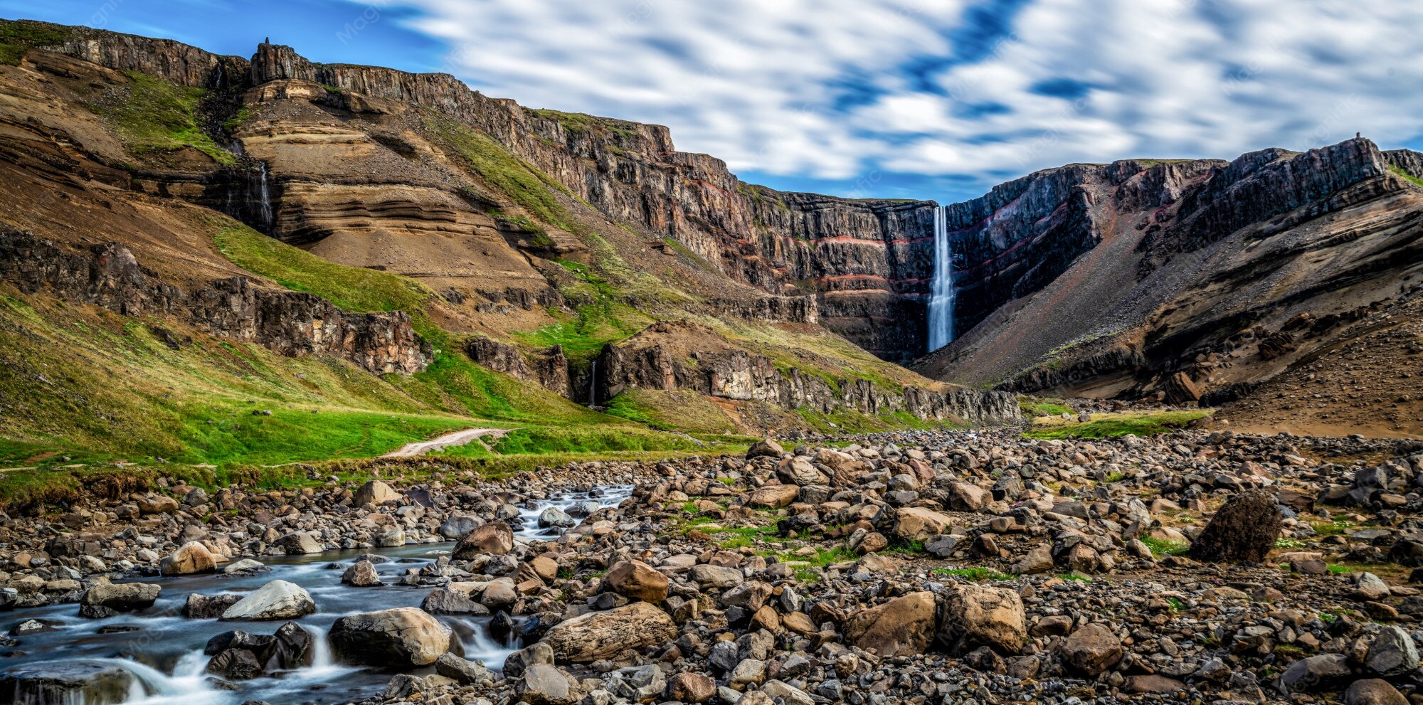Hengifoss