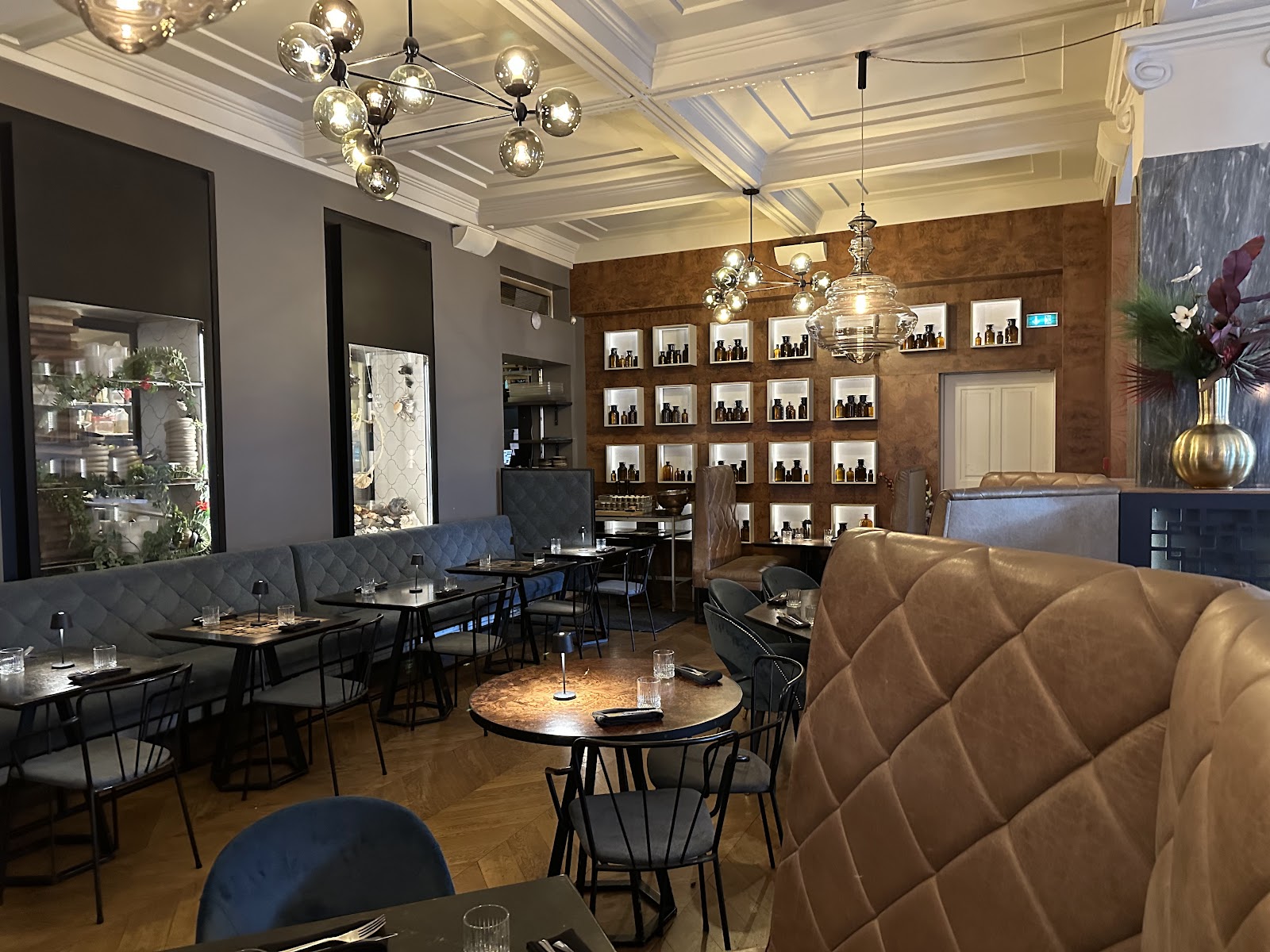 Apótek Kitchen + Bar
